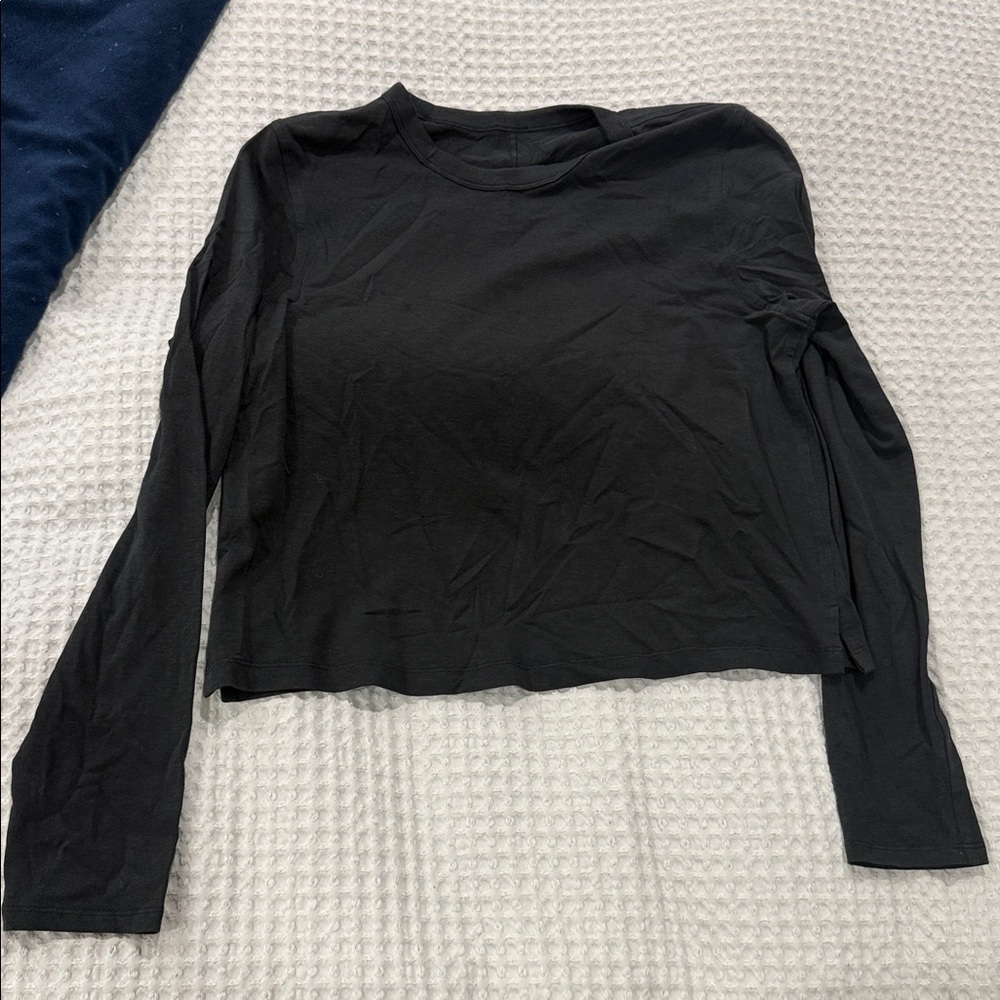 lululemon athletica Women's Long Sleeve Crew Crop Tee - black